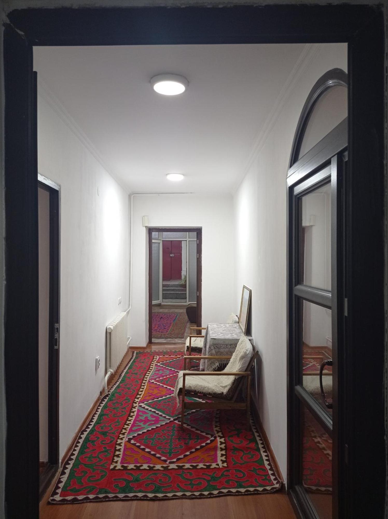 Kgb Home Hostel Bisjkek Eksteriør billede